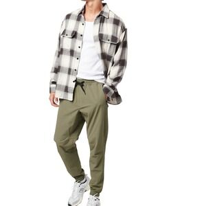 American Eagle Mens Plaid Flannel Button Down Shirt Black White Grey Medium 6071